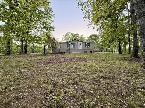 10404 Ridgecrest Drive Bon Aqua TN 37025