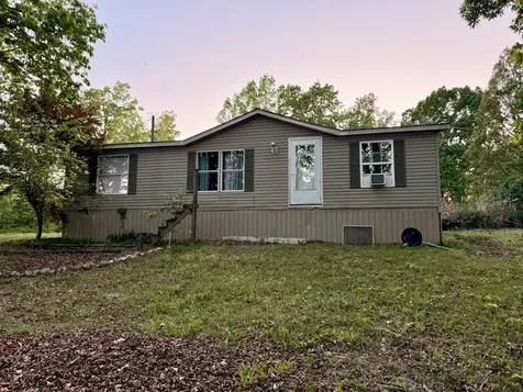 10404 Ridgecrest Drive Bon Aqua TN 37025