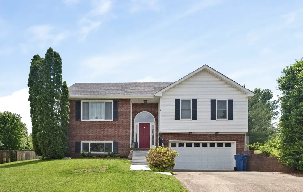 3418 Poplar Hill Clarksville TN 37043