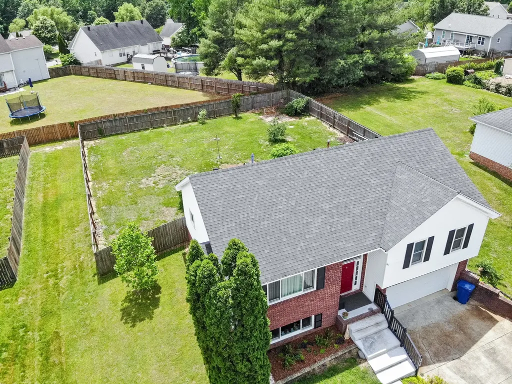 3418 Poplar Hill Clarksville TN 37043
