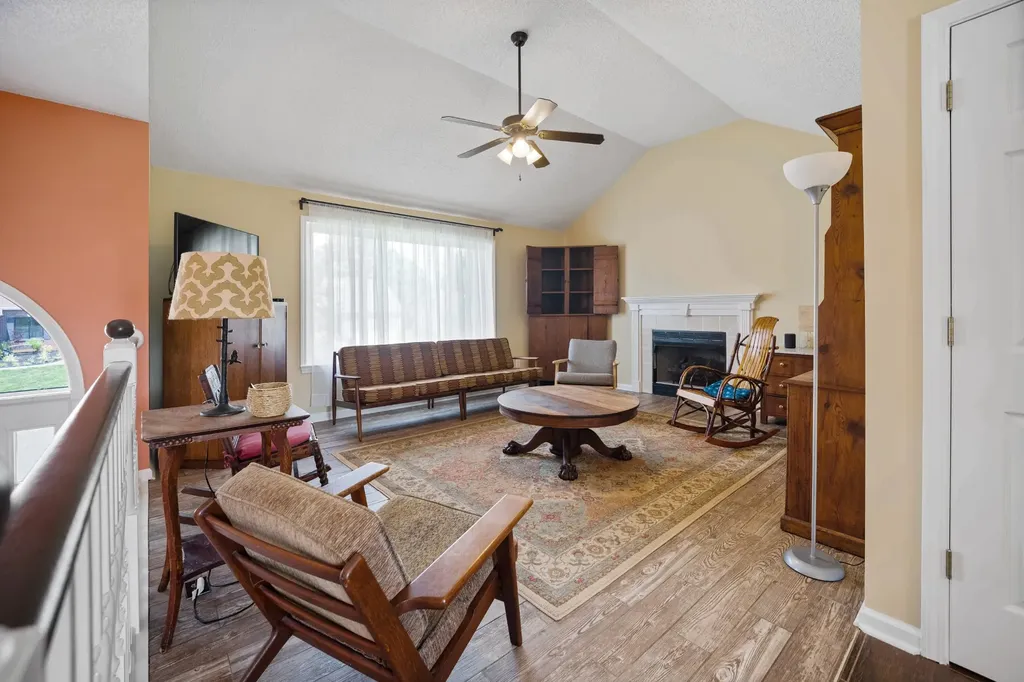 3418 Poplar Hill Clarksville TN 37043