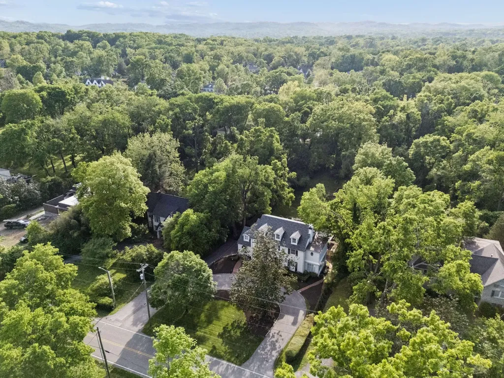 413 Lynnwood Boulevard Nashville TN 37205