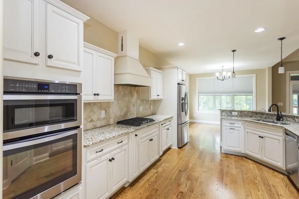 111 Country Hills Drive Hendersonville TN 37075