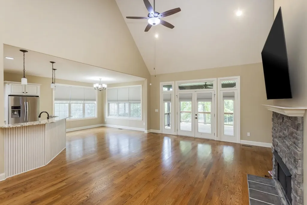 111 Country Hills Drive Hendersonville TN 37075