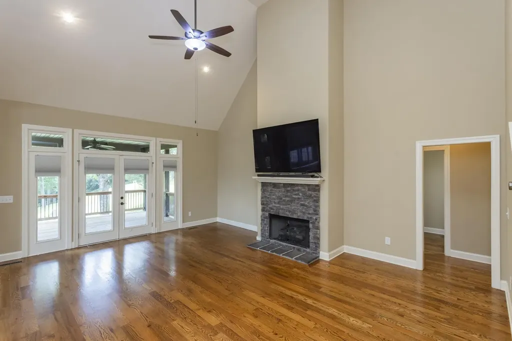111 Country Hills Drive Hendersonville TN 37075