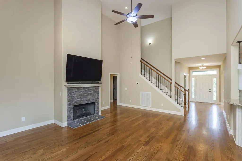 111 Country Hills Drive Hendersonville TN 37075