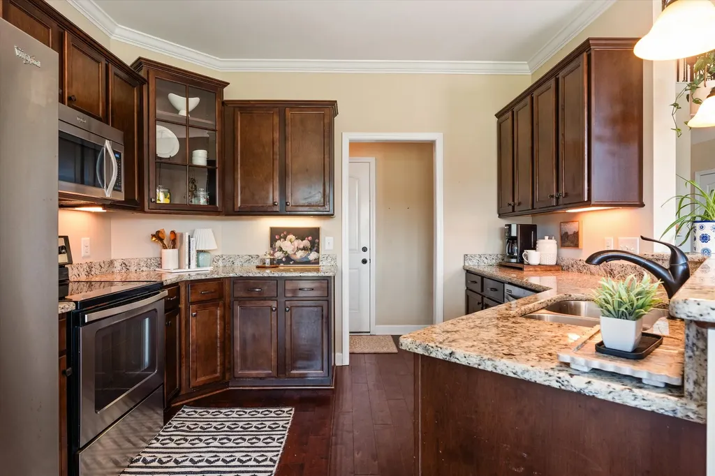1027 Double Tree Lane Gallatin TN 37066