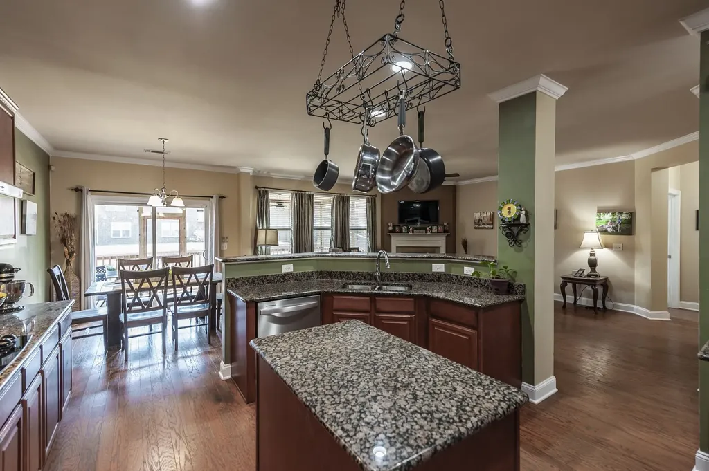 1006 Abberley Circle Hendersonville TN 37075