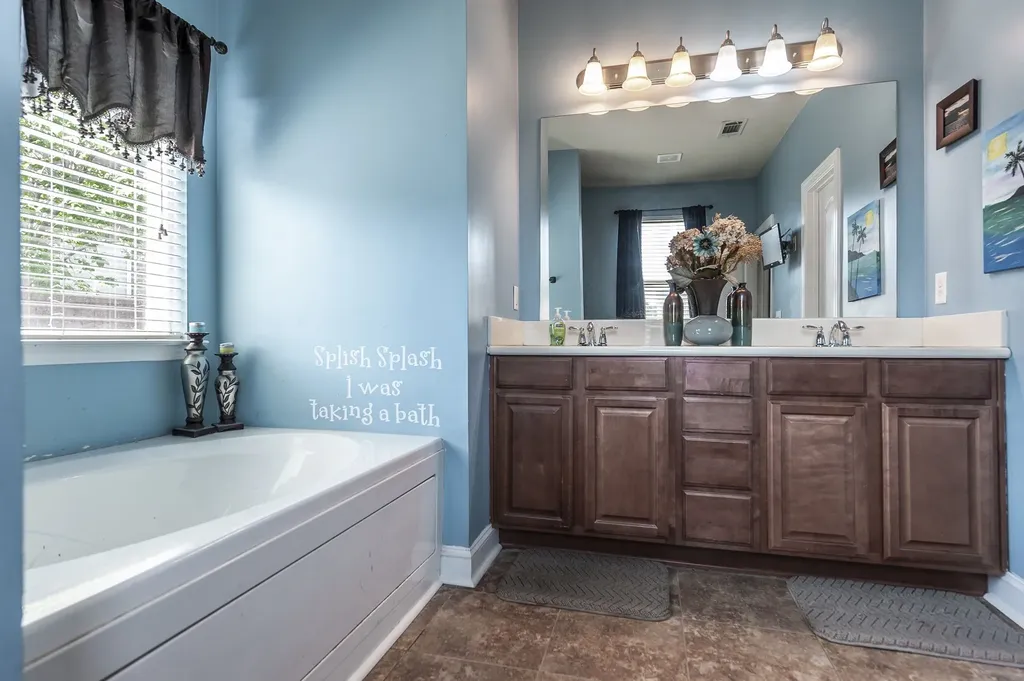 1006 Abberley Circle Hendersonville TN 37075