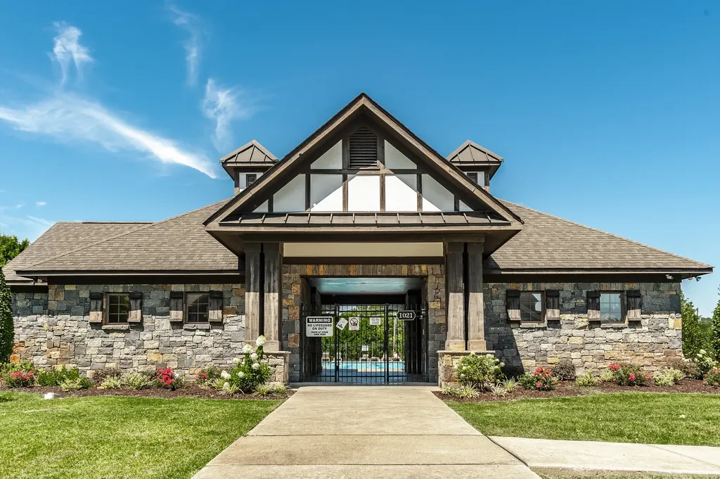 1006 Abberley Circle Hendersonville TN 37075
