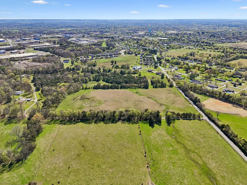 1 Horse Mountain Road Shelbyville TN 37160