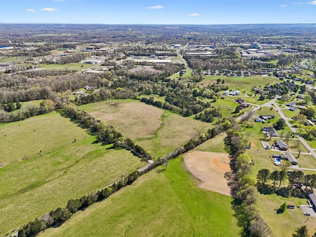 1 Horse Mountain Road Shelbyville TN 37160