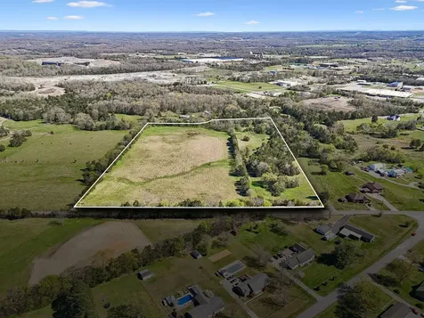 1 Horse Mountain Road Shelbyville TN 37160