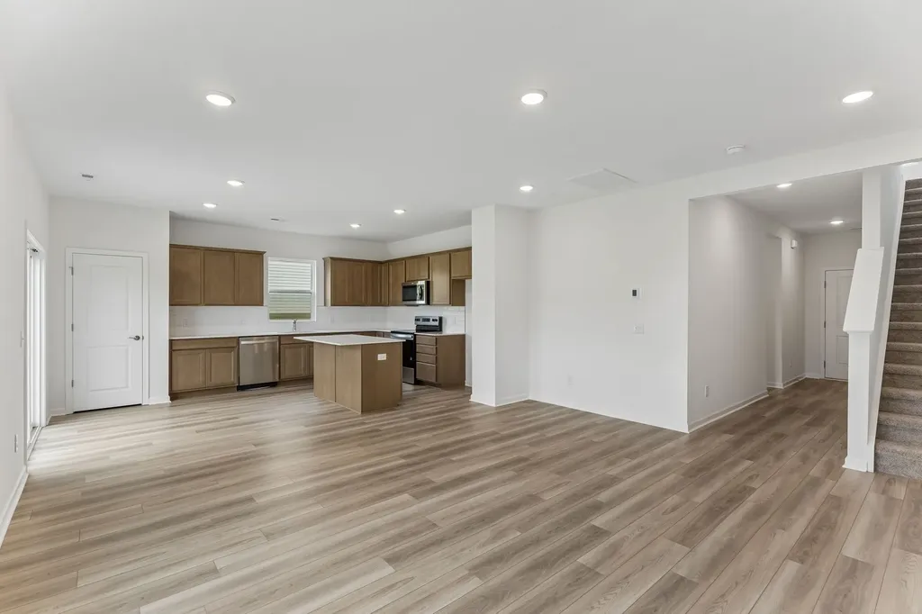 3276 Barrel Oak Pass Columbia TN 38401