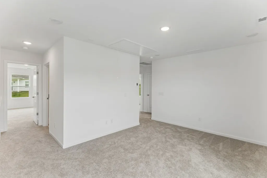 3276 Barrel Oak Pass Columbia TN 38401