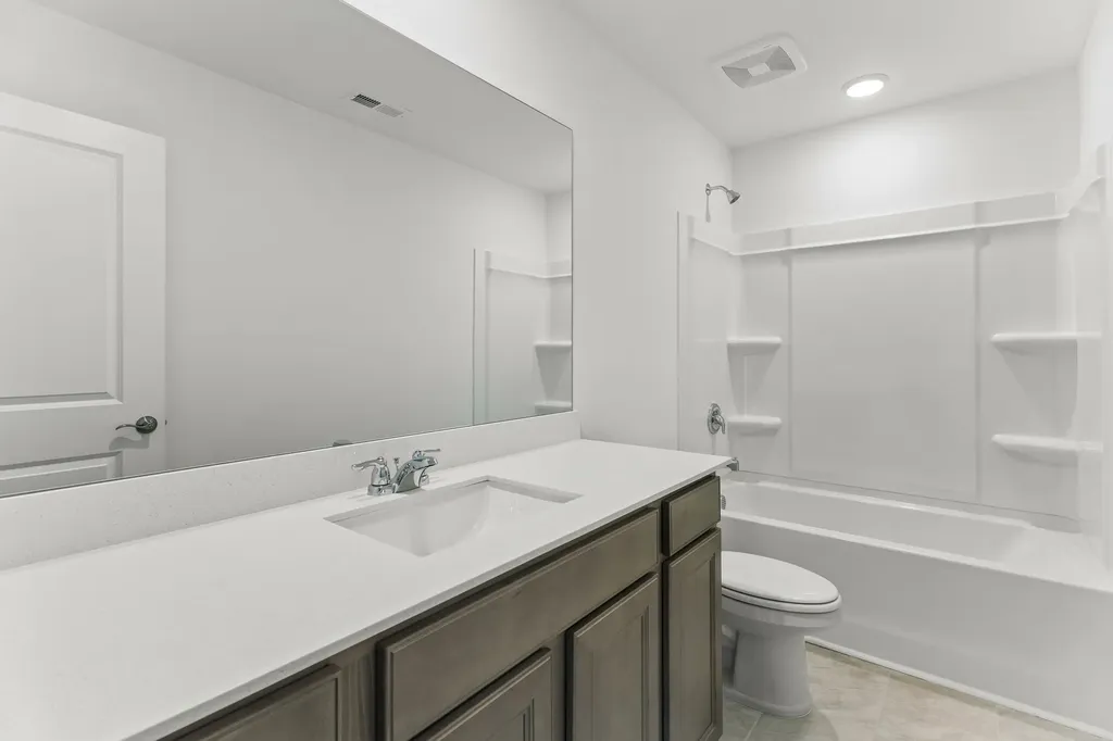 3276 Barrel Oak Pass Columbia TN 38401