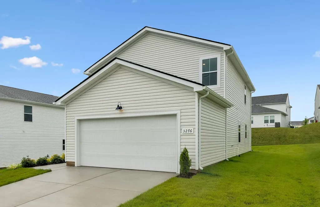 3276 Barrel Oak Pass Columbia TN 38401