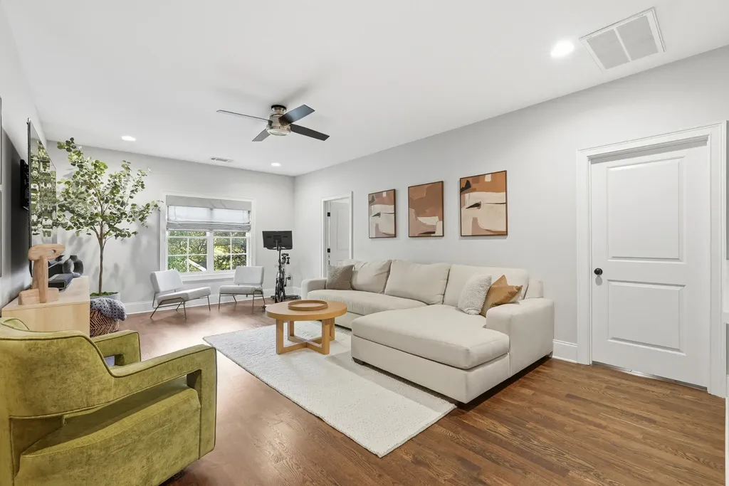 840 Woodmont Boulevard Nashville TN 37204