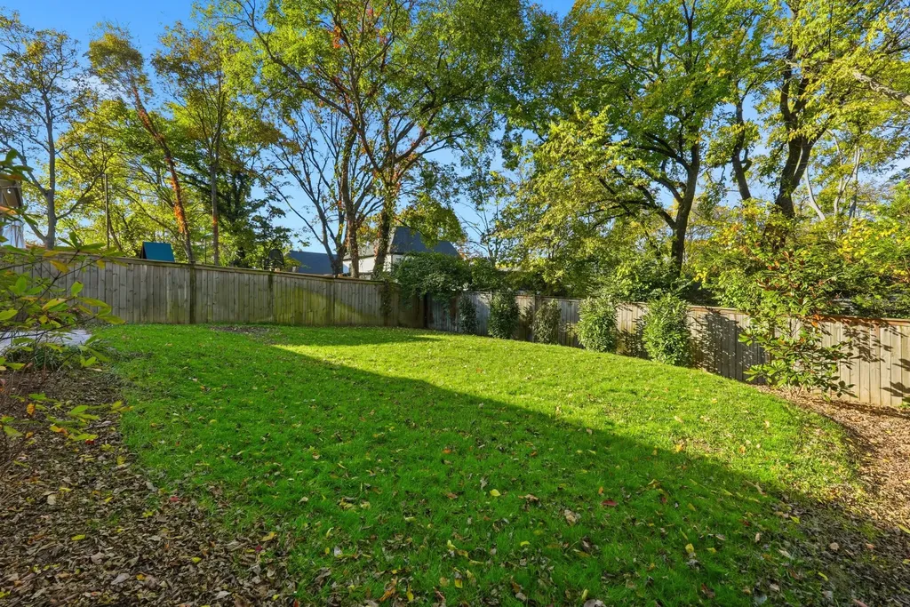 840 Woodmont Boulevard Nashville TN 37204