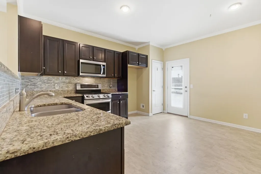 1091 Riverwood Village Boulevard Hermitage TN 37076