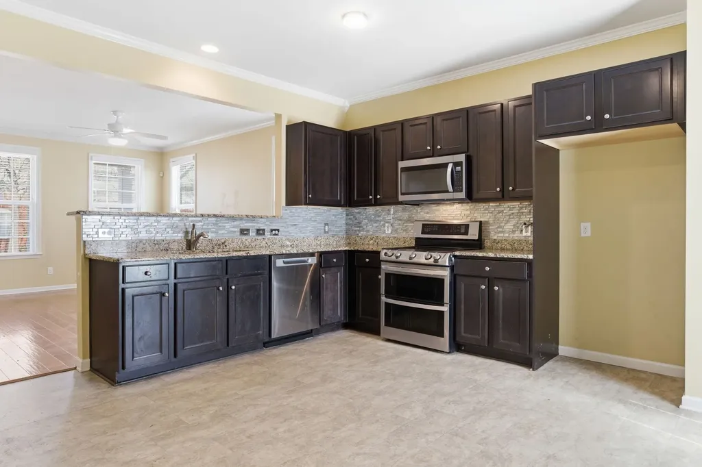 1091 Riverwood Village Boulevard Hermitage TN 37076