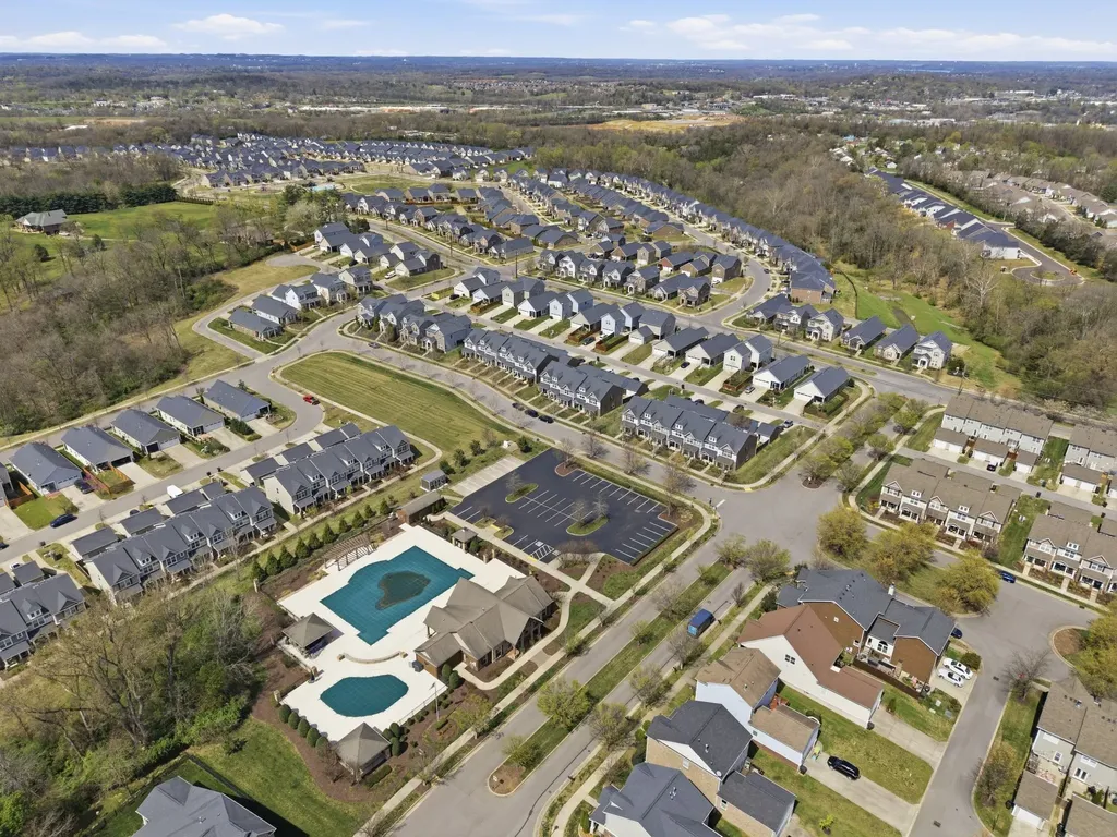 1091 Riverwood Village Boulevard Hermitage TN 37076