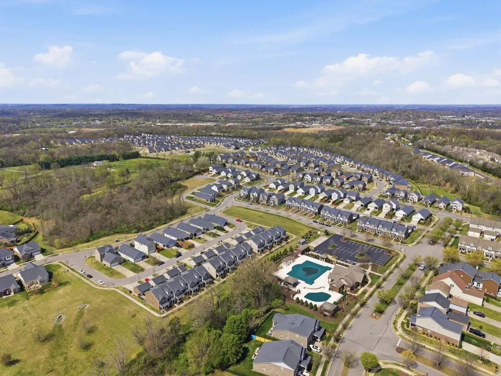 1091 Riverwood Village Boulevard Hermitage TN 37076
