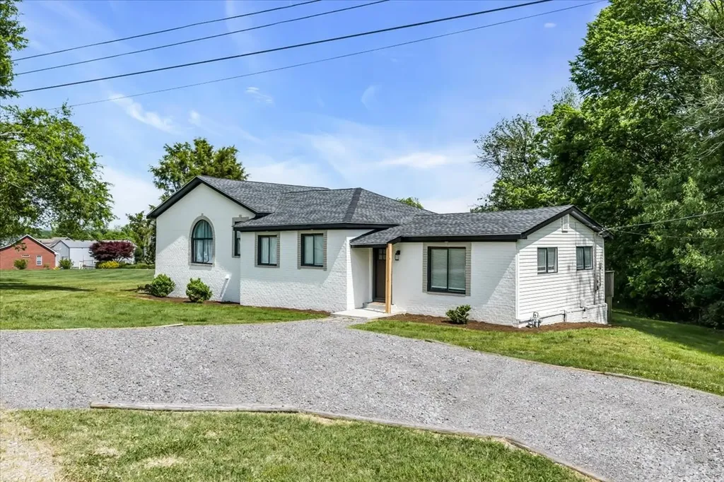 1000 Pruitt Lane Gallatin TN 37066