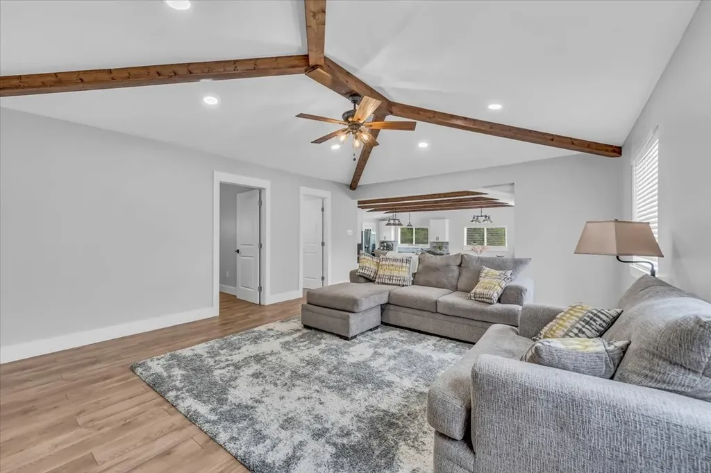 1000 Pruitt Lane Gallatin TN 37066