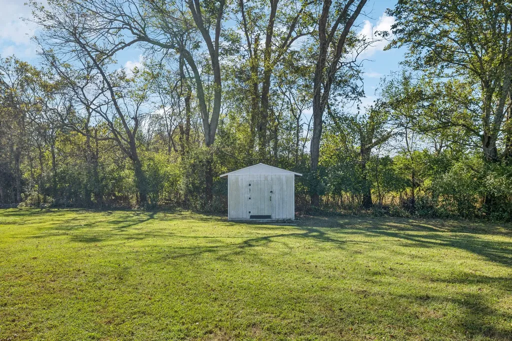 1000 Pruitt Lane Gallatin TN 37066