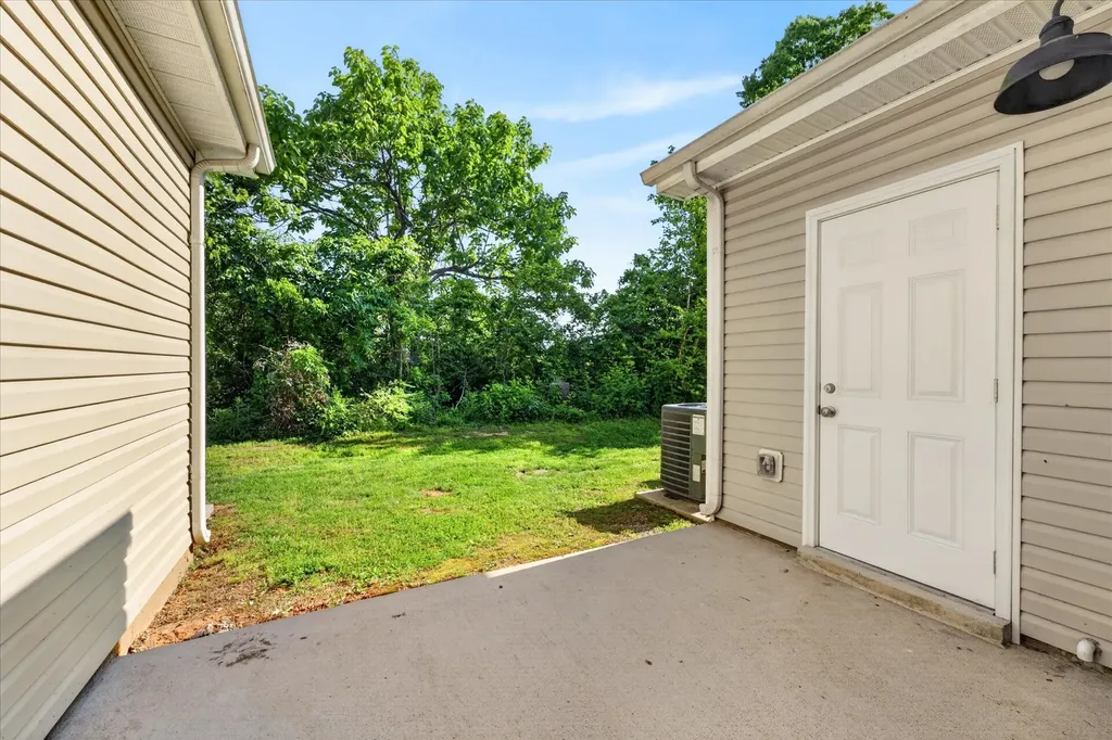 645 Stowe Court Clarksville TN 37040