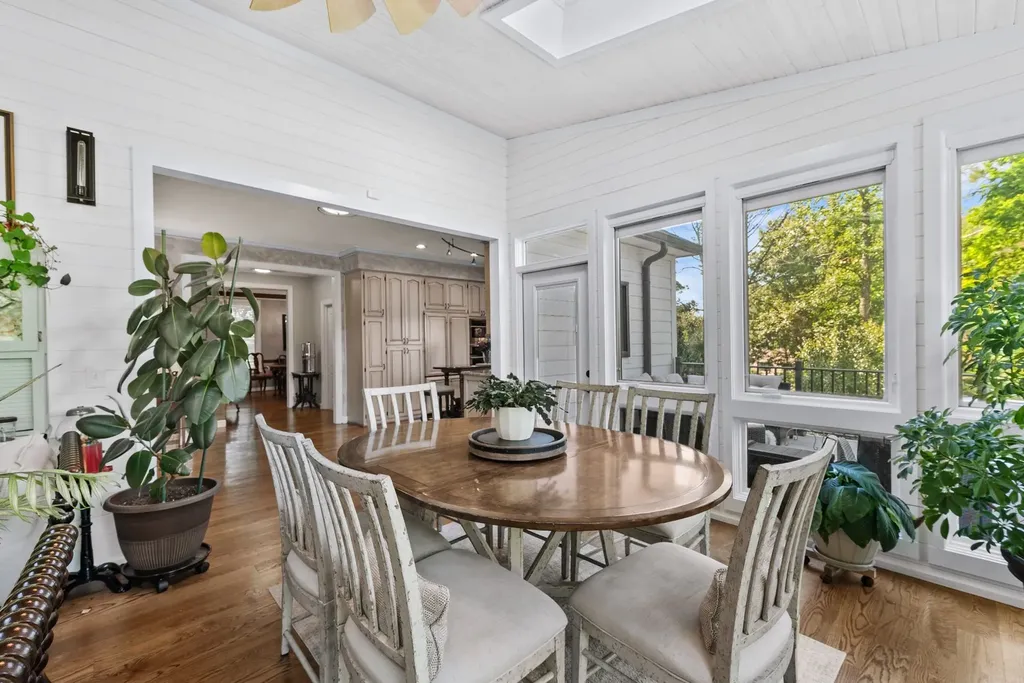 105 Foxwood Ln, SW Franklin TN 37069