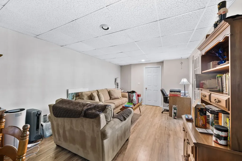 105 Foxwood Ln, SW Franklin TN 37069