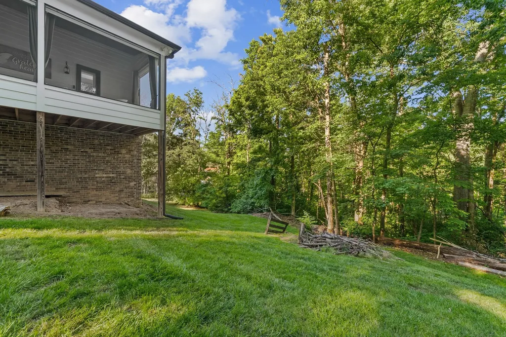 105 Foxwood Ln, SW Franklin TN 37069