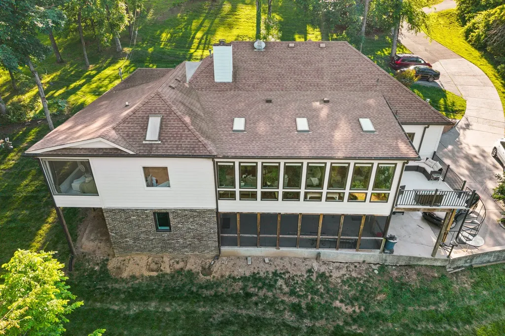 105 Foxwood Ln, SW Franklin TN 37069