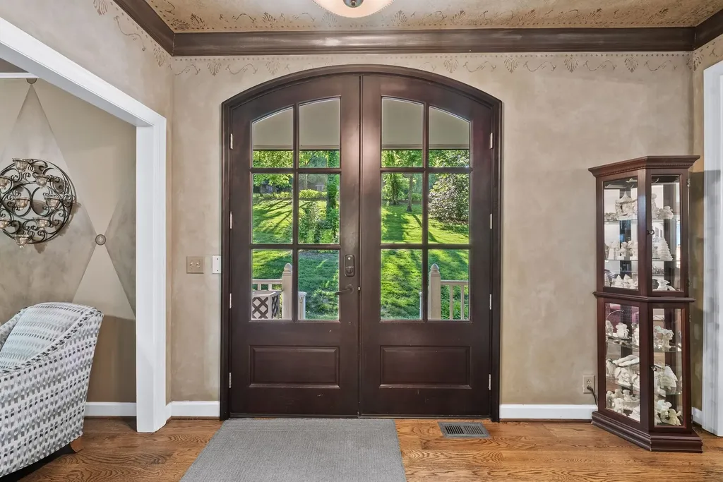 105 Foxwood Ln, SW Franklin TN 37069