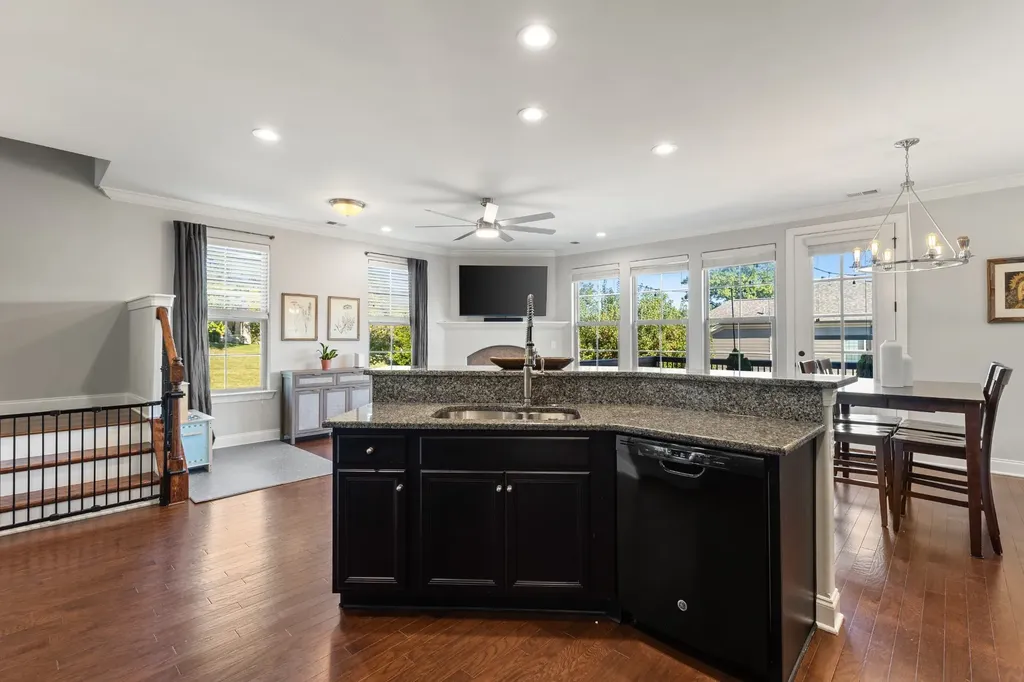 815 Silkwood Drive Nashville TN 37221
