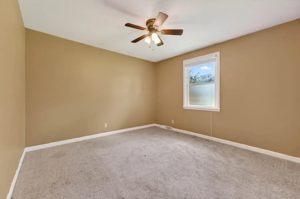 807 Pollard Road Clarksville TN 37042