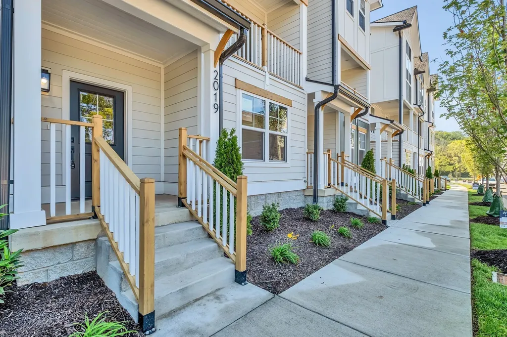 2019 Maple View Lane Nashville TN 37207