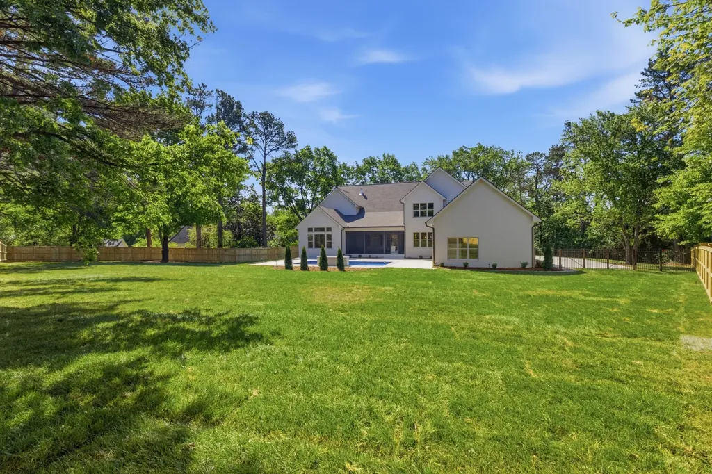 9016 Hood Place Brentwood TN 37027
