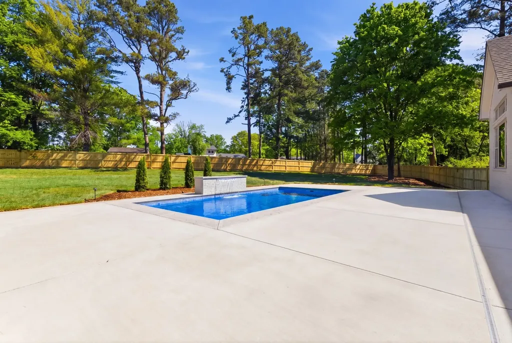 9016 Hood Place Brentwood TN 37027