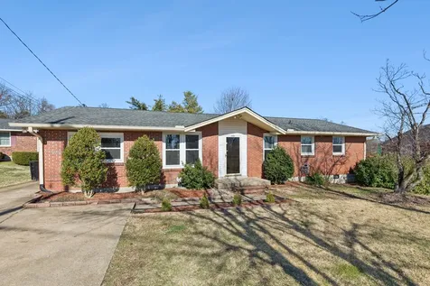 303 Janette Avenue Goodlettsville TN 37072