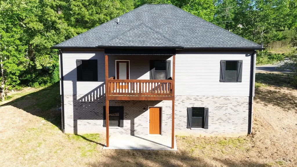 109 Christie Circle Cookeville TN 38501