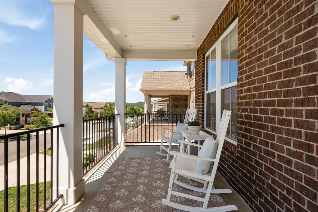 1077 Pebble Run Road Hendersonville TN 37075