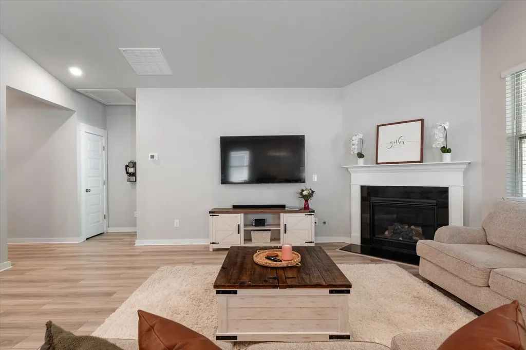 1077 Pebble Run Road Hendersonville TN 37075