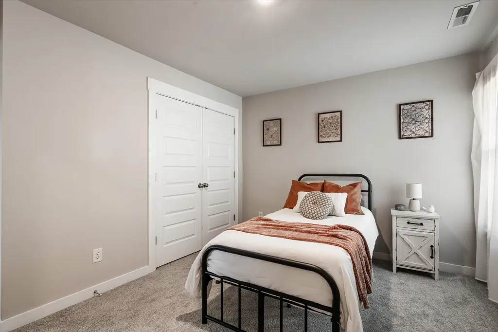 1077 Pebble Run Road Hendersonville TN 37075