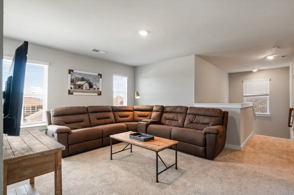 1077 Pebble Run Road Hendersonville TN 37075