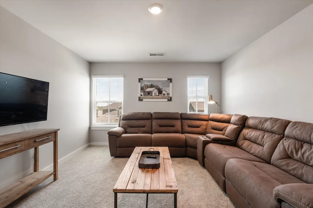 1077 Pebble Run Road Hendersonville TN 37075
