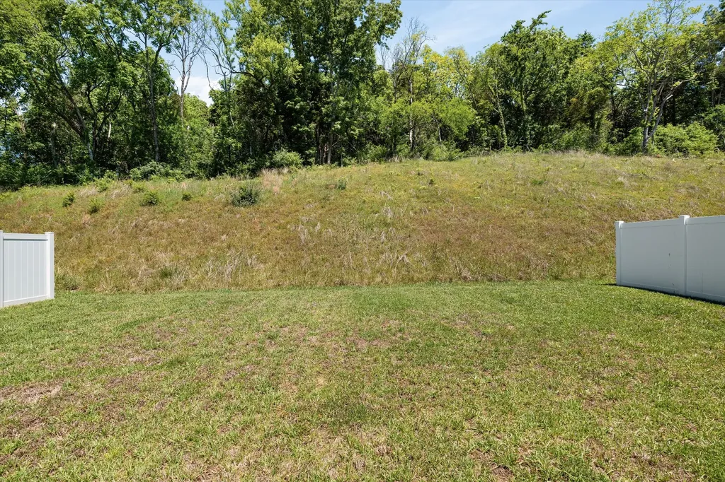 1077 Pebble Run Road Hendersonville TN 37075