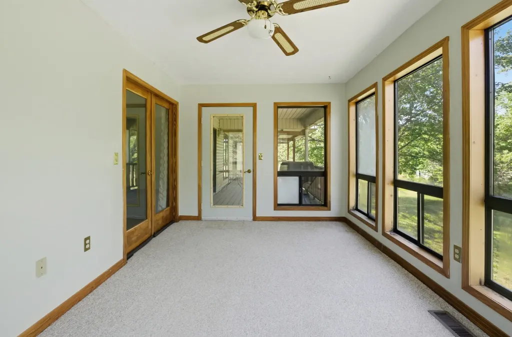 356 Old Lexington Highway Parsons TN 38363
